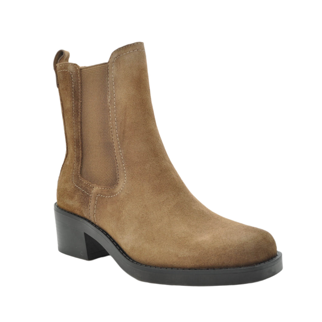 suede chelsea boots women