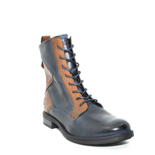 Load image into Gallery viewer, navy flat boot for women