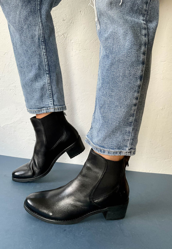 bagatt black chelsea boots