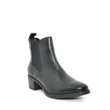 Load image into Gallery viewer, bagatt black heeled chelsea boots
