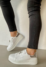 Load image into Gallery viewer, white casual ladies trainers