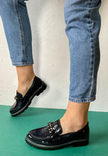 Load image into Gallery viewer, navy patent loafers