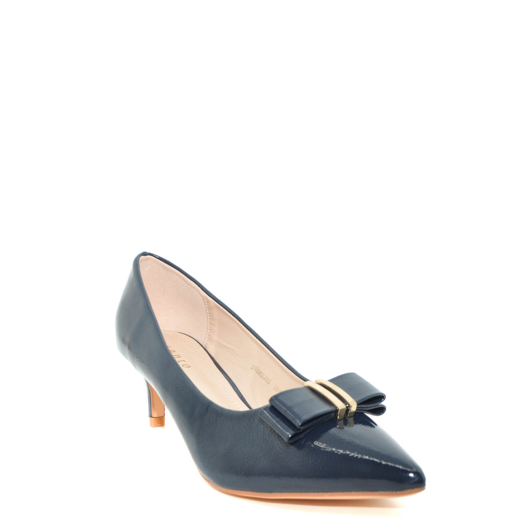 sorento navy heels