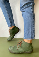 Load image into Gallery viewer, josef seibel green boots