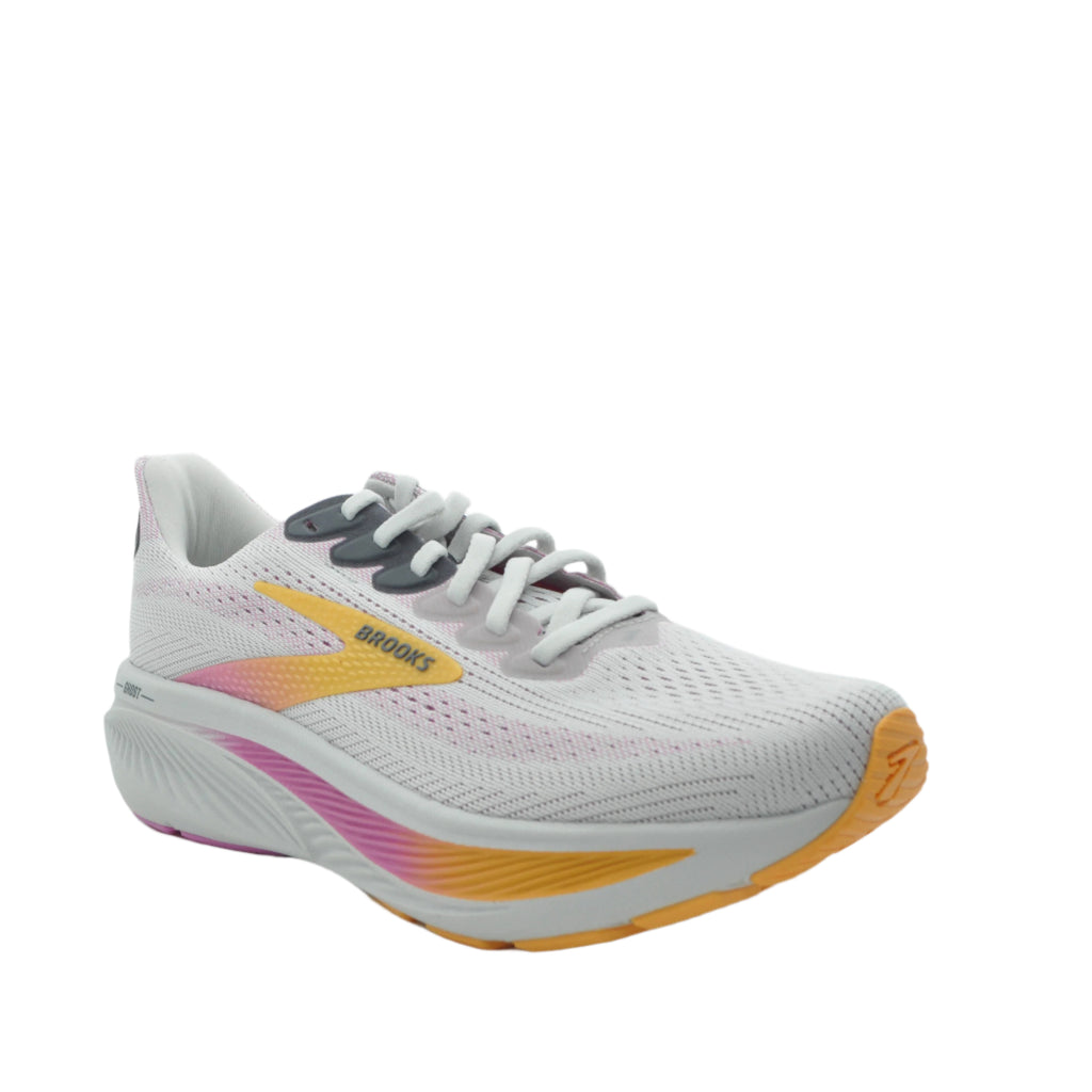 brooks running shoes