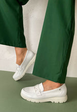Load image into Gallery viewer, white leather loafers