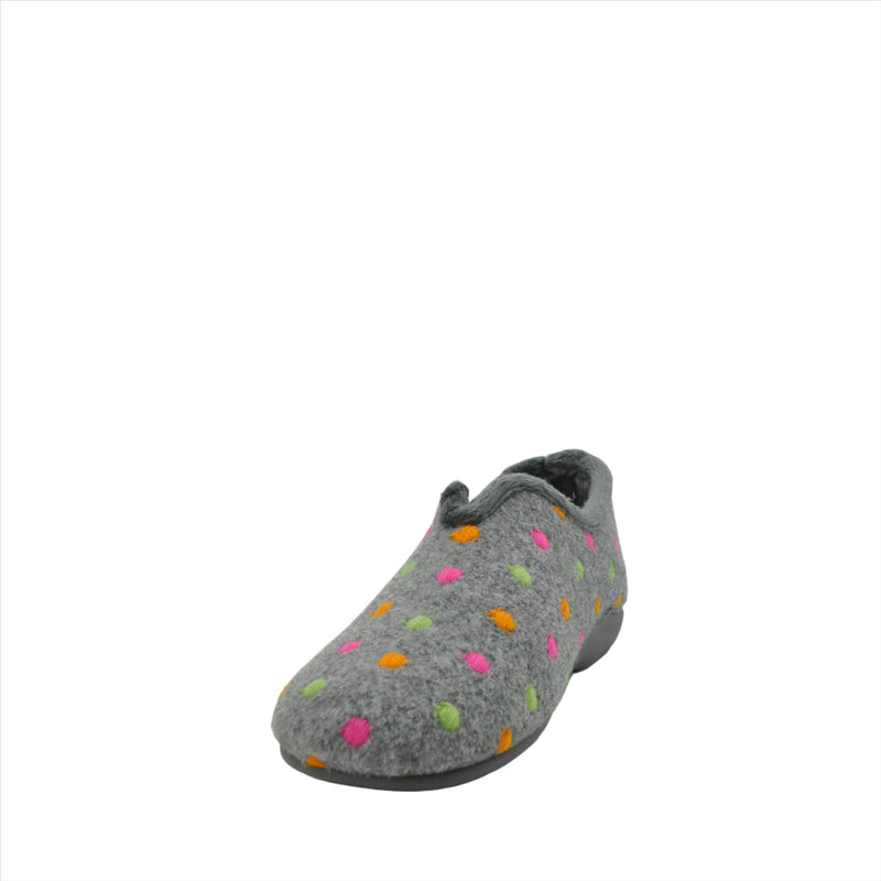 Load image into Gallery viewer, grey womens slippers
