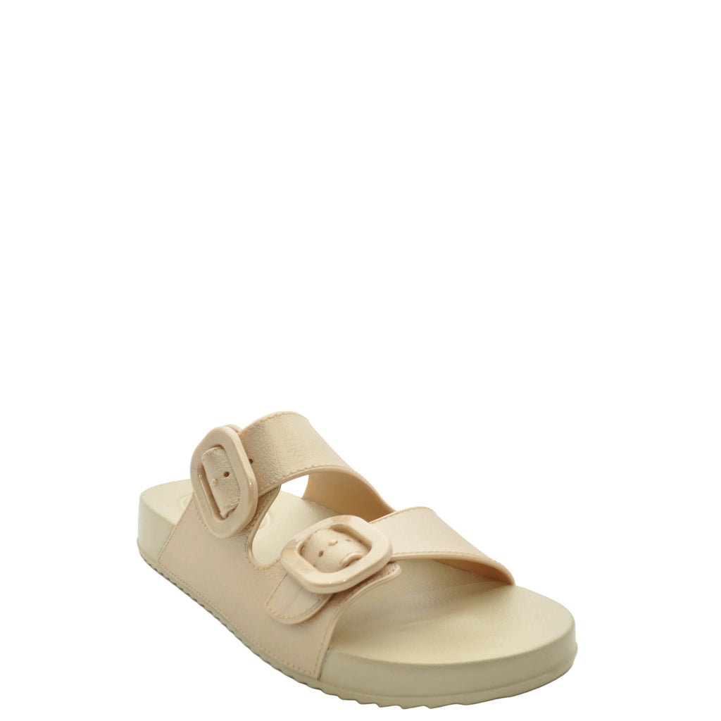 flat sandals
