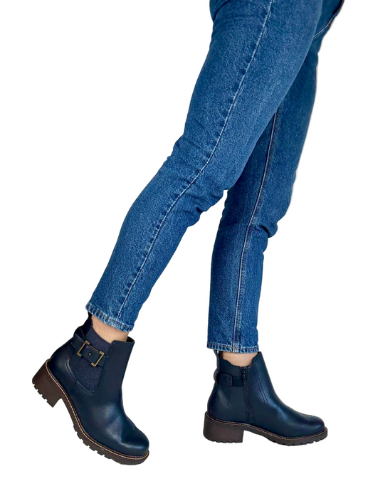 wide fitting ankle boots