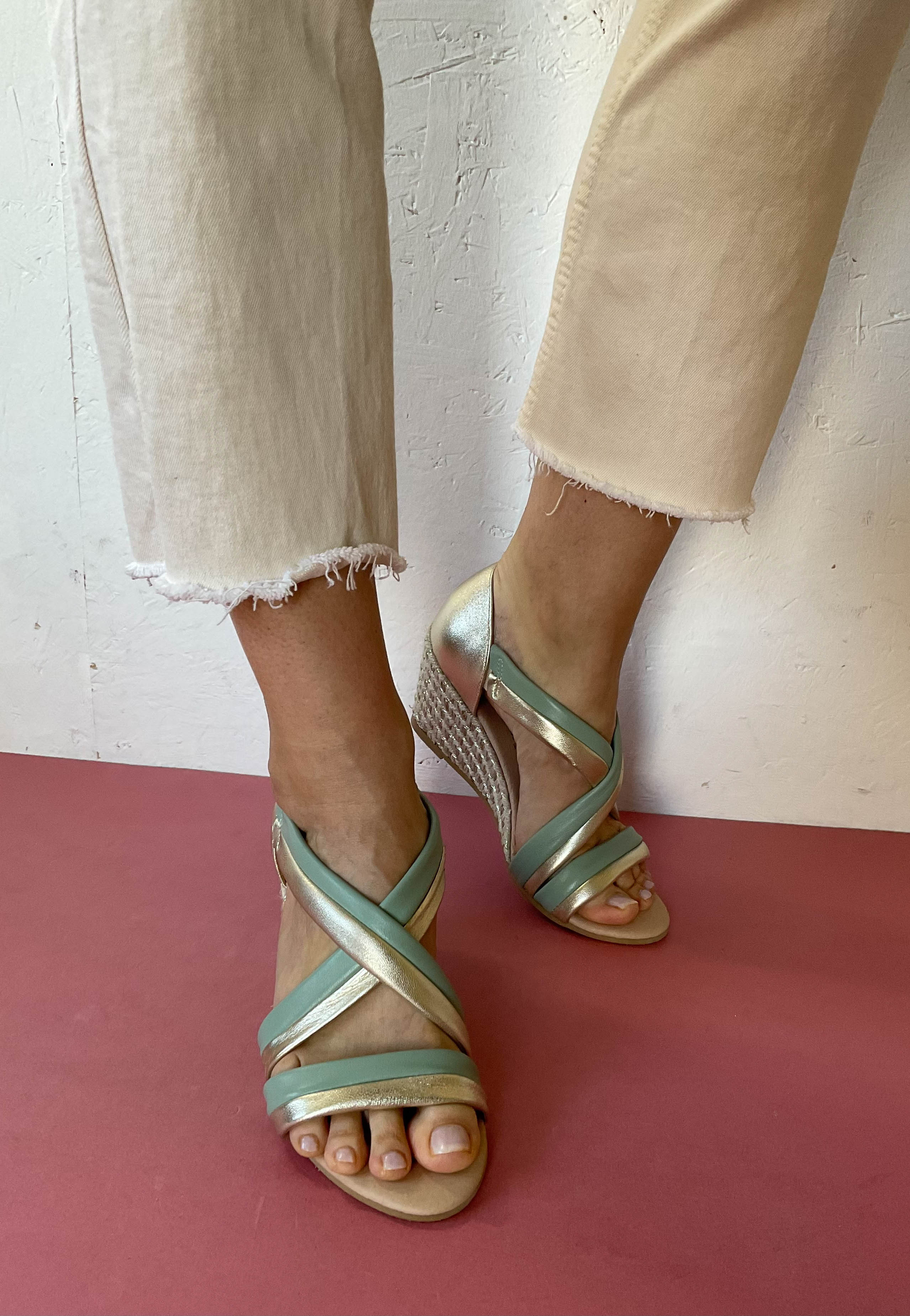 kate appeby green gold sandals