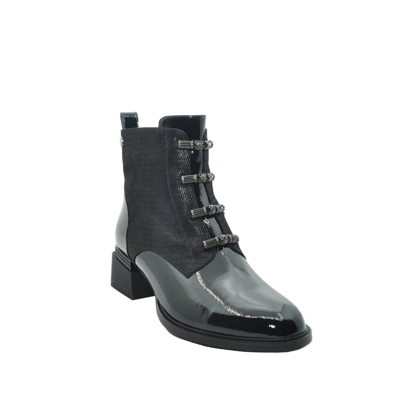 Load image into Gallery viewer, lorrita vitale boots
