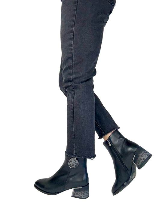 black leather ankle boots for ladies