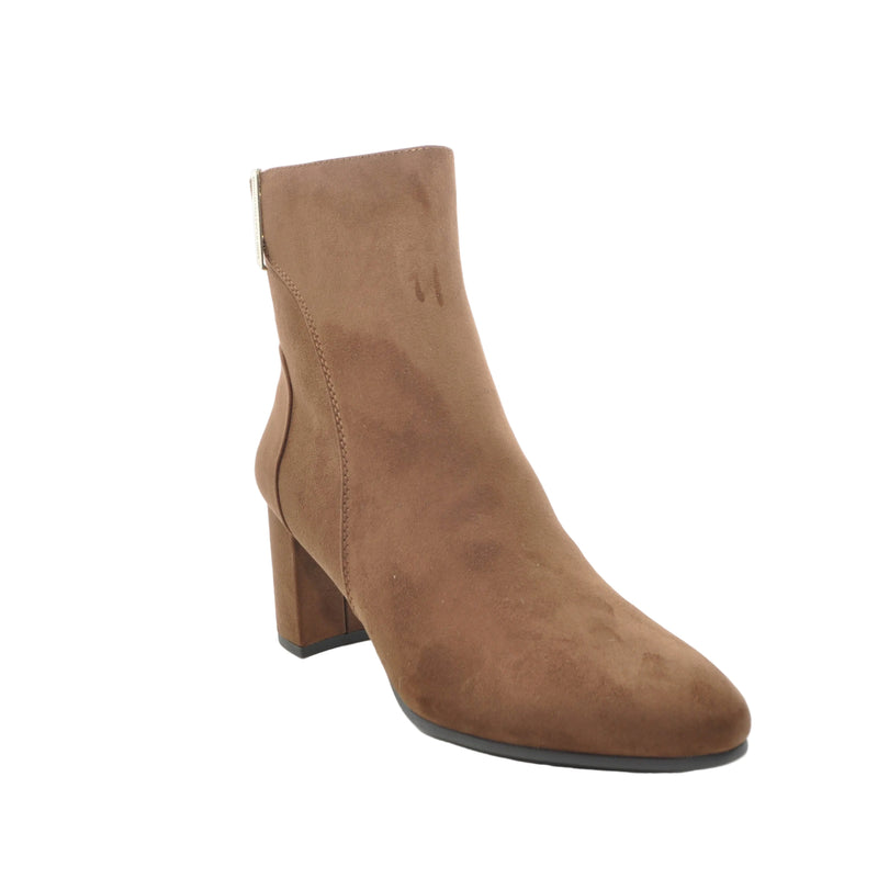 Load image into Gallery viewer, tan heeled boots
