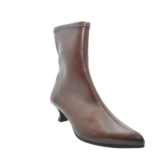 brown boots