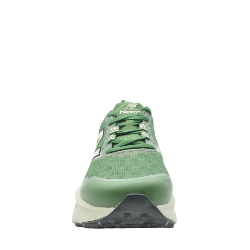 Load image into Gallery viewer, new balance trail running shoes
