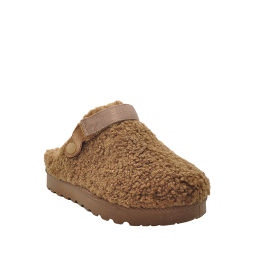 fluffy slippers