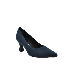 Load image into Gallery viewer, navy low heel shoes