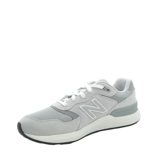 casual new balance trainers for men