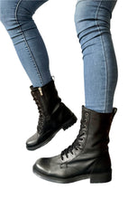 Load image into Gallery viewer, ladies clarks lace up boots