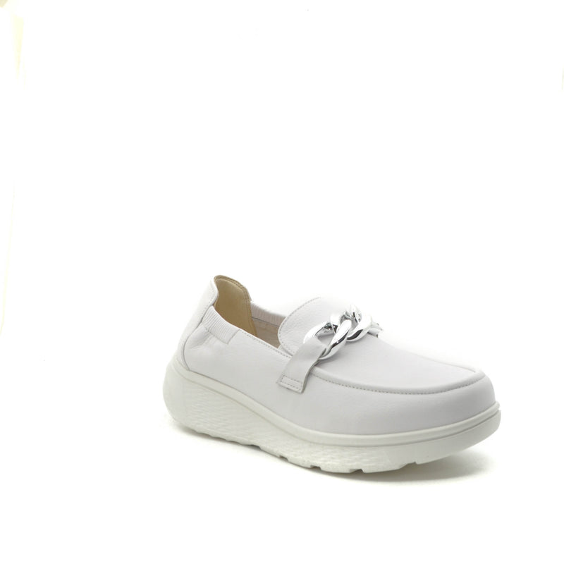 Load image into Gallery viewer, white moccasin shoes
