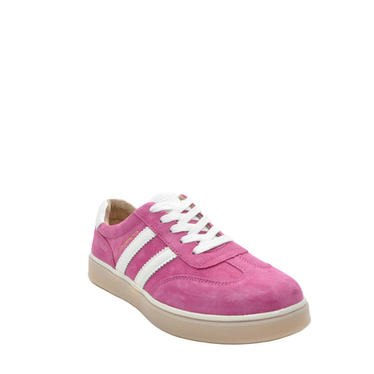 pink trainers
