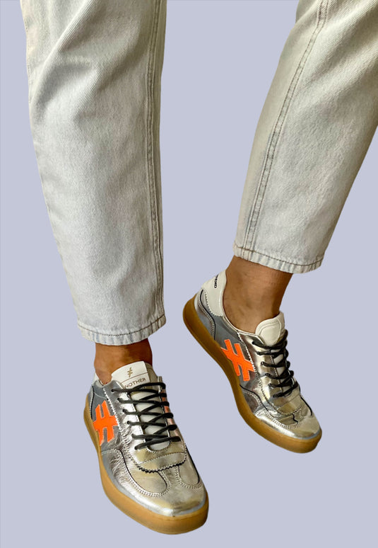 Another Trend A032