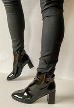 Load image into Gallery viewer, black patent ankle boots
