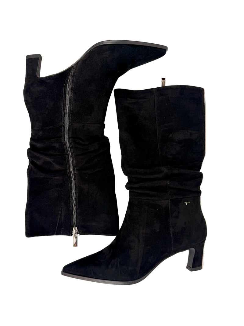 Load image into Gallery viewer, low heeled boots
