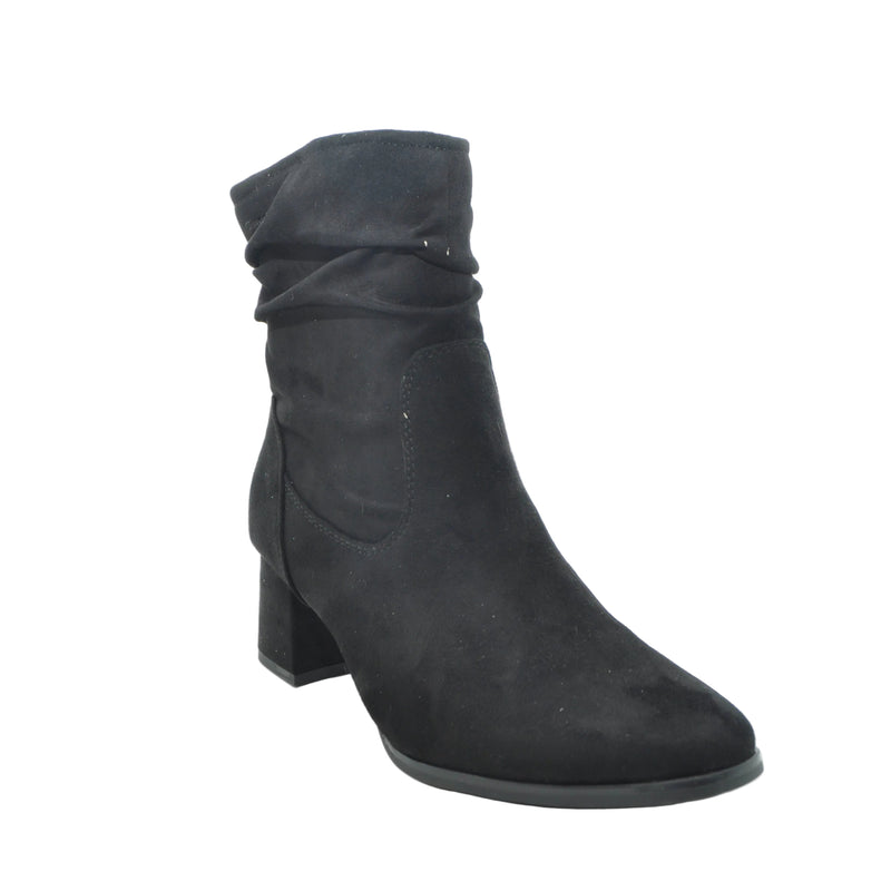 Load image into Gallery viewer, black suede block heeled boots
