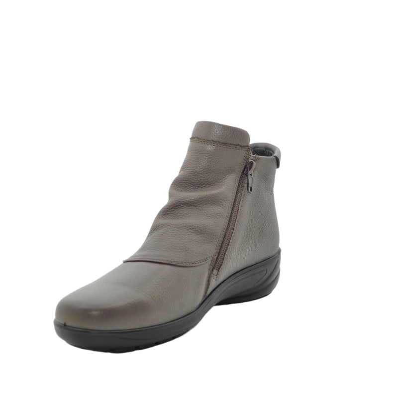 Load image into Gallery viewer, g comfort womens boots
