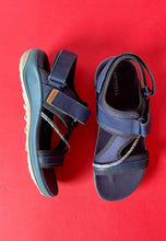 Load image into Gallery viewer, navy hiking sandals