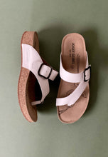 Load image into Gallery viewer, white leather sandals