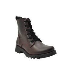 Load image into Gallery viewer, flat leather boots for women