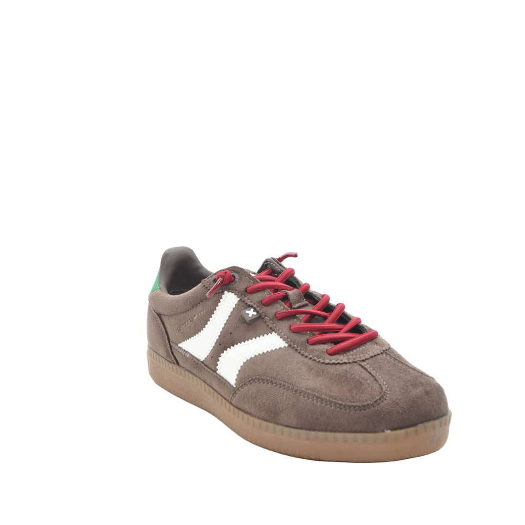 brown casual trainers