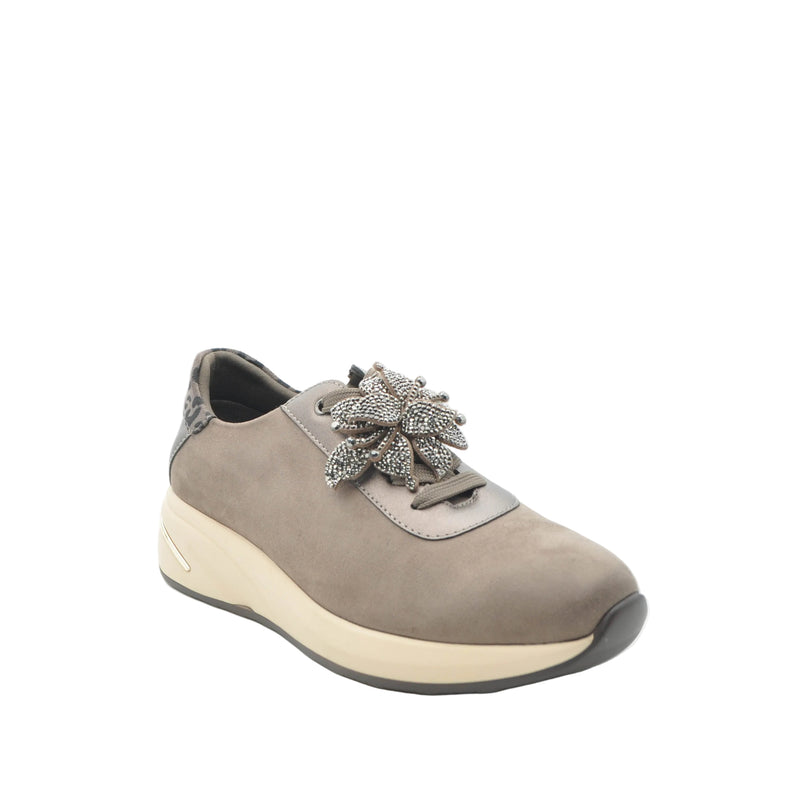 Load image into Gallery viewer, ladies wedge trainers
