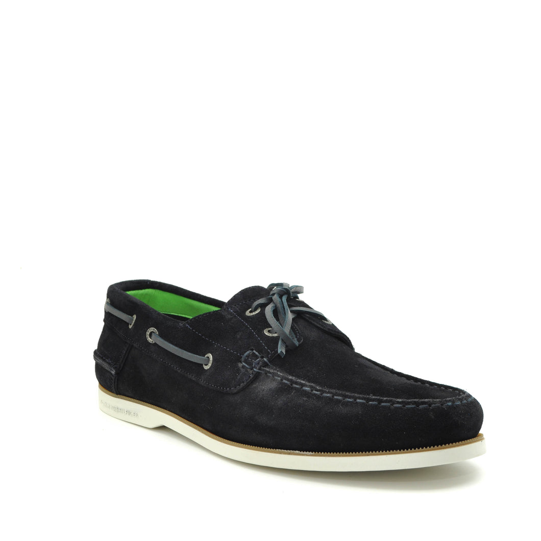 navy seude boat shoes