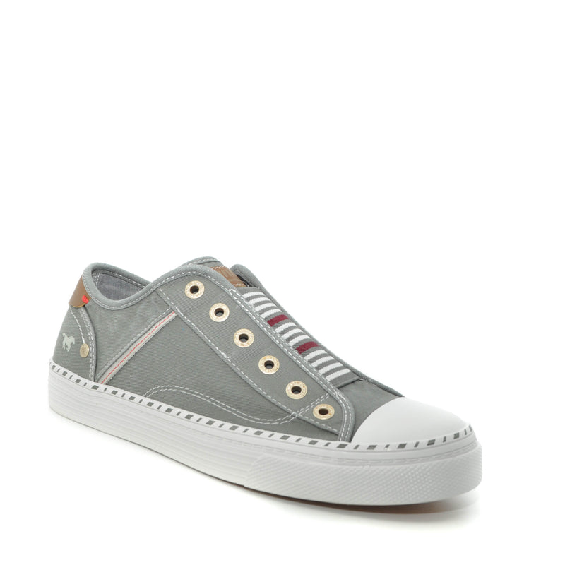 Load image into Gallery viewer, mustang summer shoes
