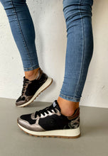 Load image into Gallery viewer, xti black sneakers women