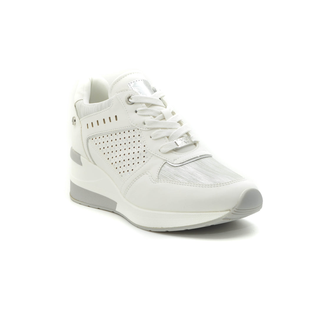xti low wedge trainers