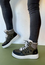 Load image into Gallery viewer, Mustang ladies winter boots