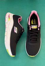 Load image into Gallery viewer, skechers arch fit trainers