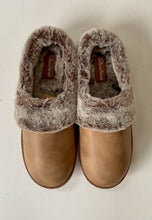 Load image into Gallery viewer, skechers cosy slippers