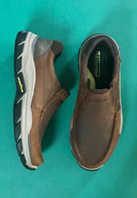 Load image into Gallery viewer, tan shoes skechers for men
