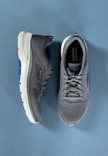 Load image into Gallery viewer, grey trainers skechers