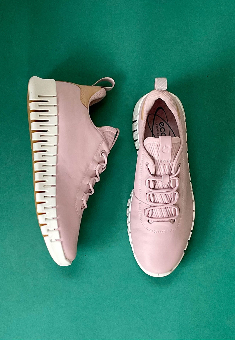 Load image into Gallery viewer, Ecco ladies walking shoes
