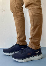 Load image into Gallery viewer, mens casual trainers skechers