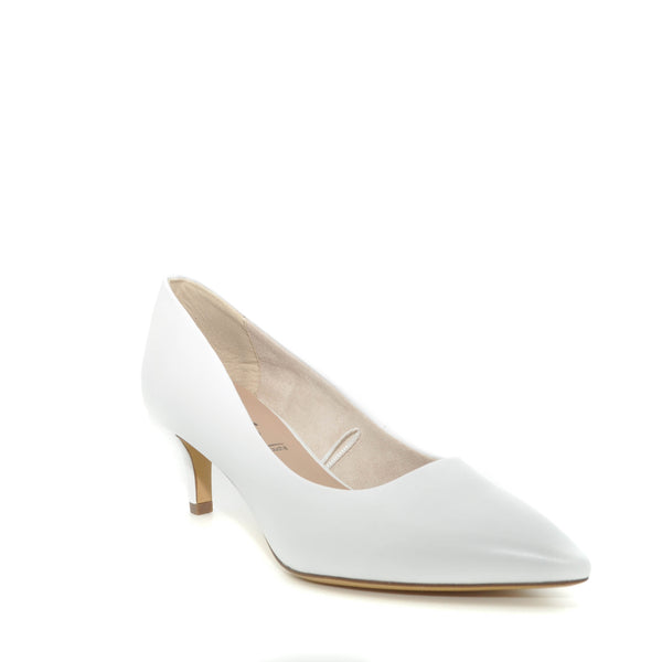 Tamaris white leather heels