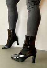 Load image into Gallery viewer, Tamaris black formal boots for women
