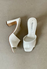 Load image into Gallery viewer, white 3 inch heels