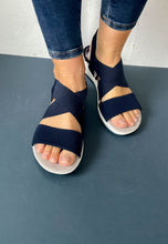 Load image into Gallery viewer, jana walking sandals